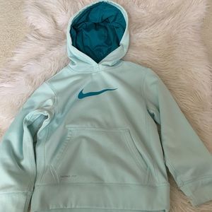 Nike Hoodie - ThermaFit